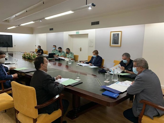El subdelegado del Gobierno preside la mesa de trabajo con las Fuerzas y Cuerpos de Seguridad