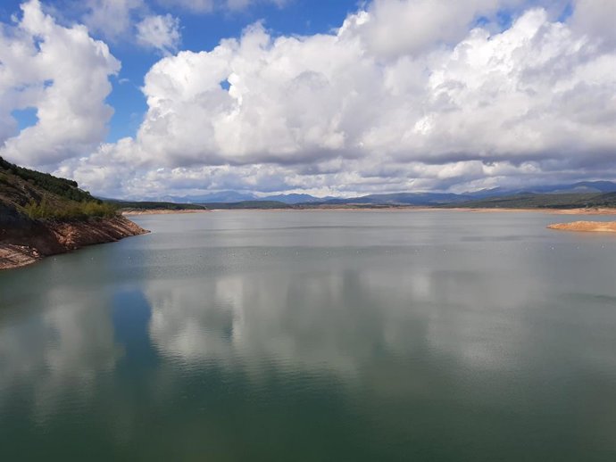 Presa de Aguilar de Campoo (Palencia).