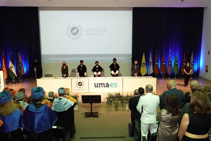 Acto de inauguración del curso académico 2021-22 de la UMA