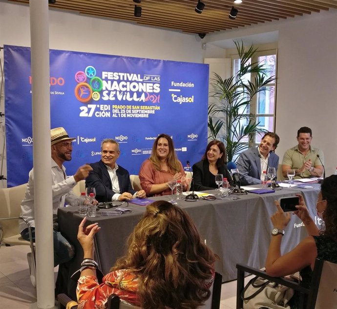 El Festival de las Naciones de Sevilla abre la puerta a la normalidad y