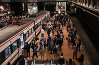 Transportes pide a los maquinistas cumplir los servicios mínimos para evitar el caos