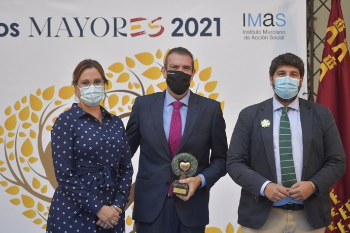 Grupo Hefame, premiado por el Gobierno autonómico murciano en los Premios Mayores Región de Murcia 2021