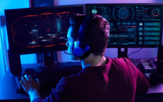 Auriculares gaming Quantum 350