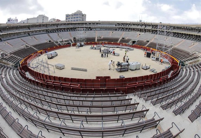 La Plaza de Toros de Valencia, preparada para acoger la clausura de la Convención Nacional del Partido Popular