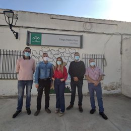 El delegado de Educación de Almería visita el CPR Los Vélez.