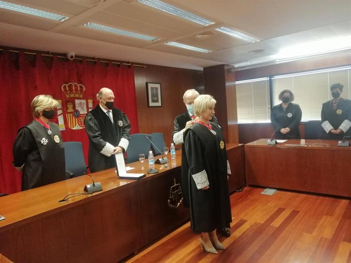 La fiscal Elena Sarasate recibe la cruz de San Raimundo de Peñafort en reconocimiento a su labor en el caso de La Manada
