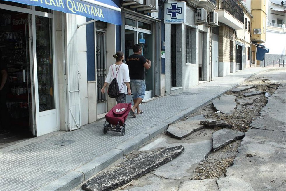 Algunos de los daños que provocó la tormenta del 21 de septiembre en Lucena.