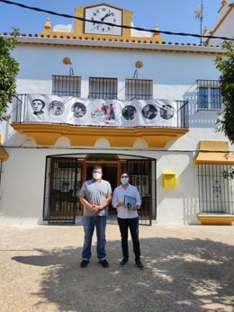 El diputado provincial de Cultura de la Diputación de Cádiz, Antonio González Mellado, durante su visita a El Torno.