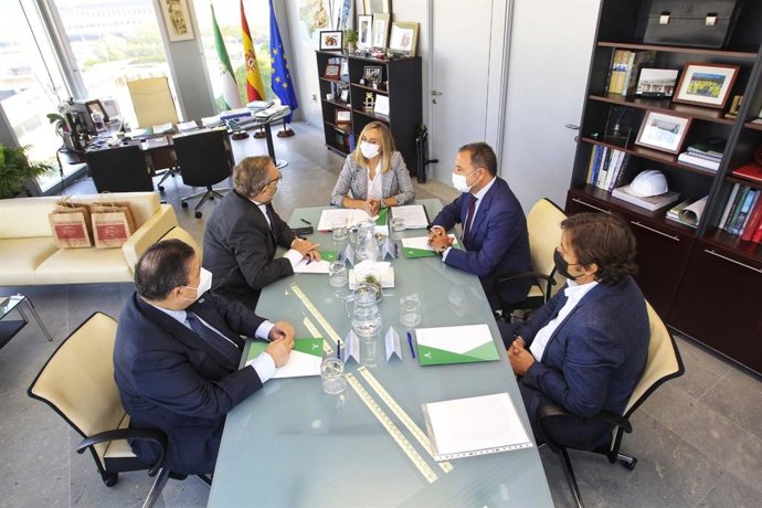 Carazo, durante la reunión con FICA