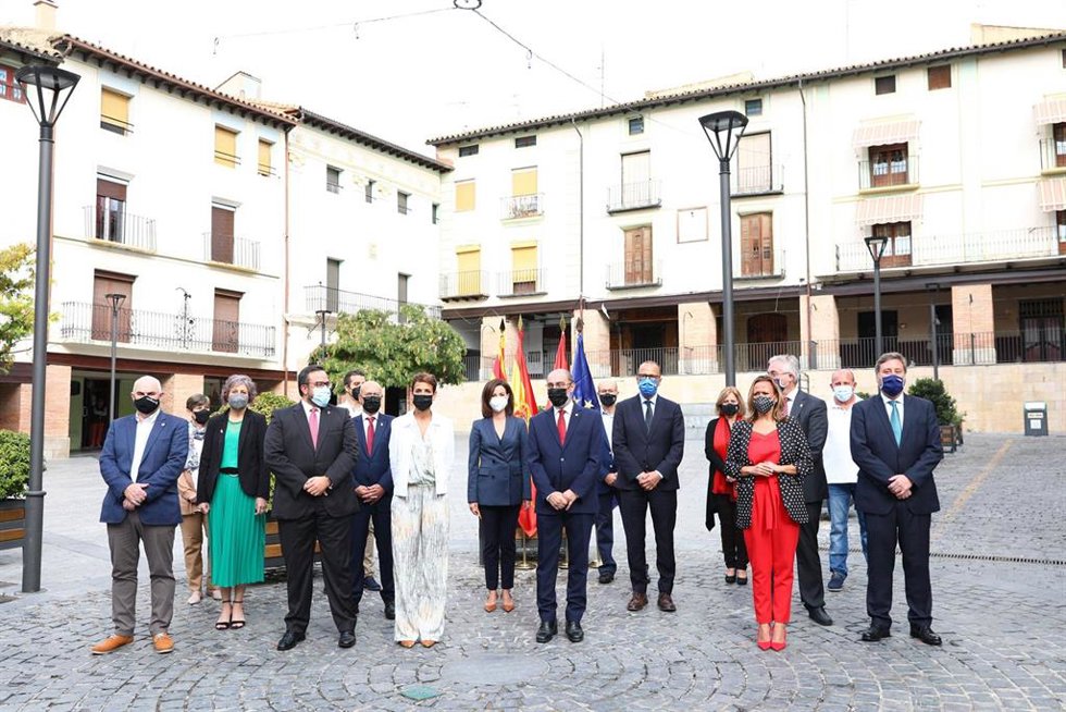 Los Gobiernos de Aragón y Navarra se han reunido en Ejea.
