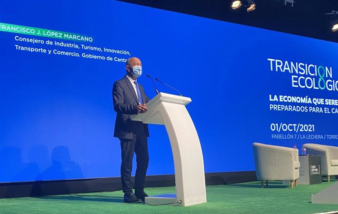El consejero de Industria, Turismo, Innovación, Transporte y Comercio, Javier López Marcano, inaugura la jornada Transición ecológica: la economía que seremos. Preparados para el cambio'