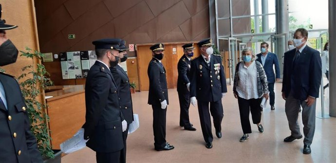 La alcaldesa de Gijón, Ana González, acude a los actos de la festividad de la Policía Nacional, en el recinto ferial gijonés 'Luis Adaro'