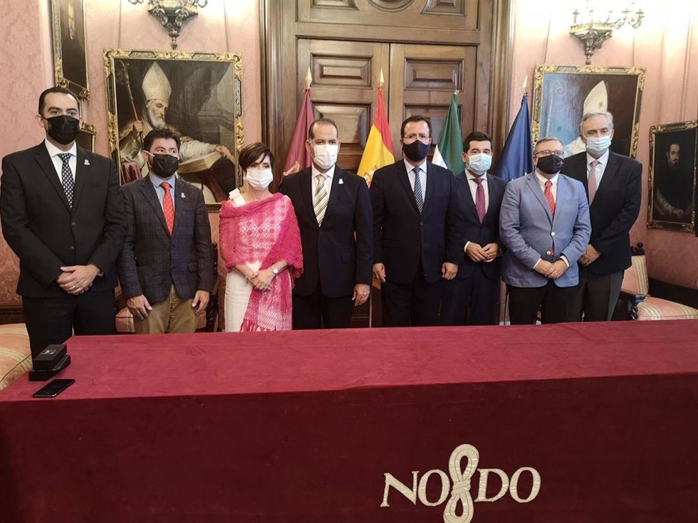 Firma de la declaración de intenciones entre el Ayuntamiento de Sevilla y el Estado de Aguascalientes de México