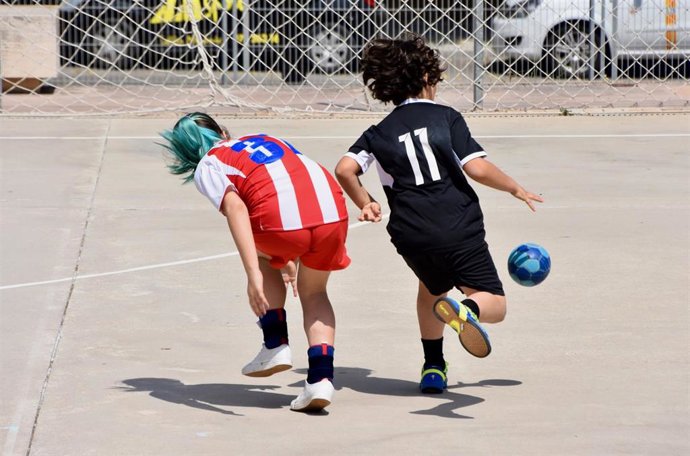 Archivo - Más de 1.200 niños arrancan el curso en las 12 escuelas municipales del IME.