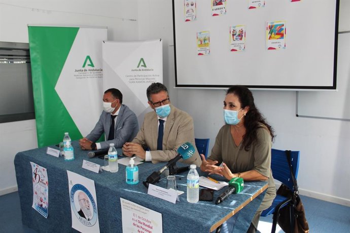 Presentación del calendario de actividades conmemorativas por el Día Internacional de las Personas Mayores.