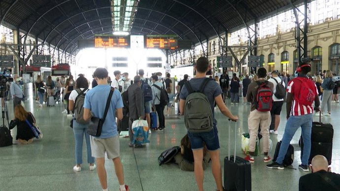 Usuarios de trenes en Valencia