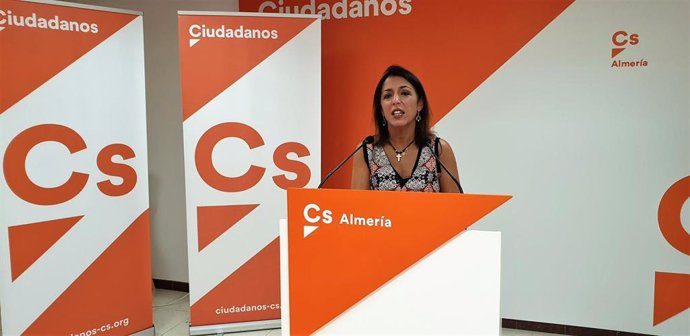 La secretaria autonómica de Relaciones Institucionales de Cs y presidenta del Parlamento andaluz, Marta Bosquet