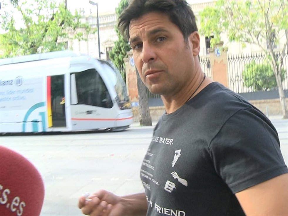 FRAN RIVERA