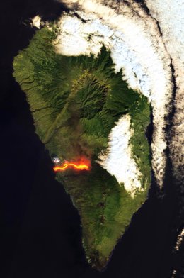 Imagen satélite de la colada de lava en la isla de La Palma