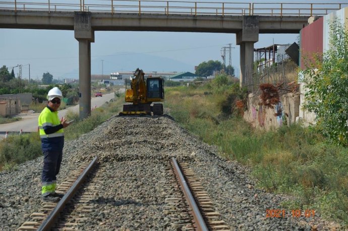 Desmontado de la vía en el tramo Nonduermas-Sangonera
