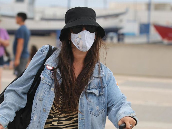 Anabel Pantoja abandona La Graciosa tras su boda con Omar Sánchez