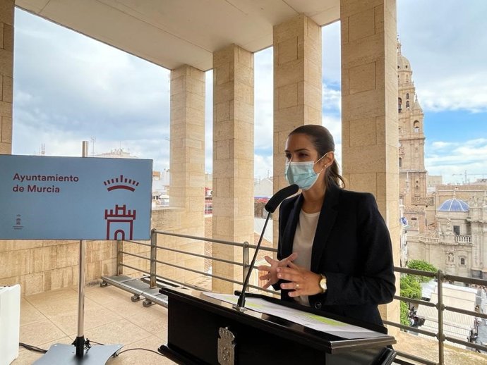 La Concejala Carmen Fructuoso