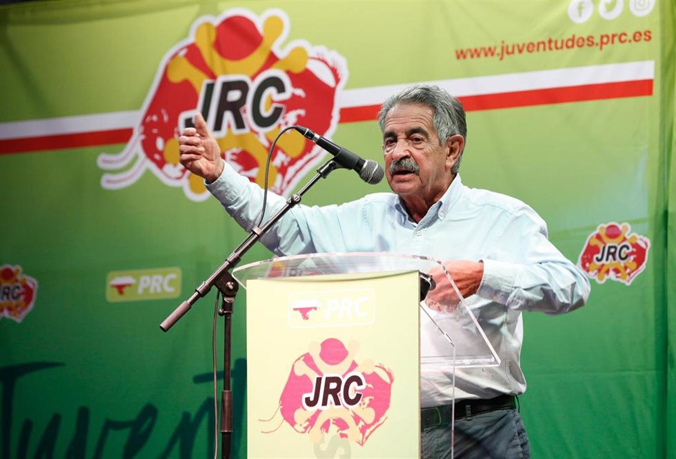 El secretario general del PRC y presidente de Cantabria, Miguel Ángel Revilla