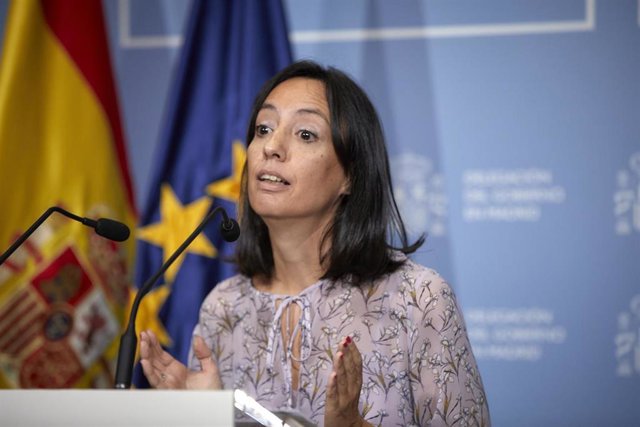 La delegada del Gobierno en la Comunidad de Madrid, Mercedes González, ofrece un rueda de prensa en la sede de la Delegación