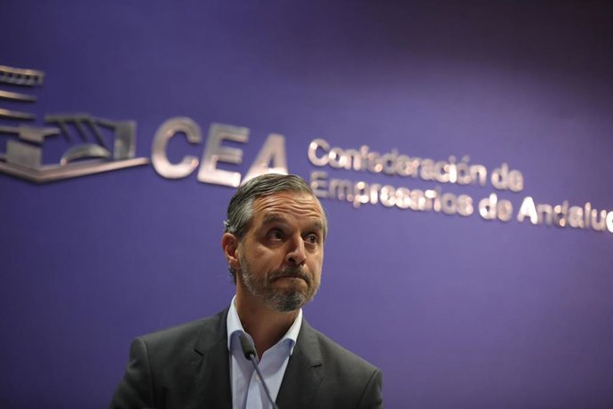 El consejero de Hacienda, Juan Bravo , en las Jornada 'Next Generation EU: Retos y Oportunidades para Andalucía'a 04 de octubre del 2021 en Sevilla. Andalucía. En Sevilla, inicio de la jornada 'Next Generation EU: Retos y Oportunidades para Andalucía' e