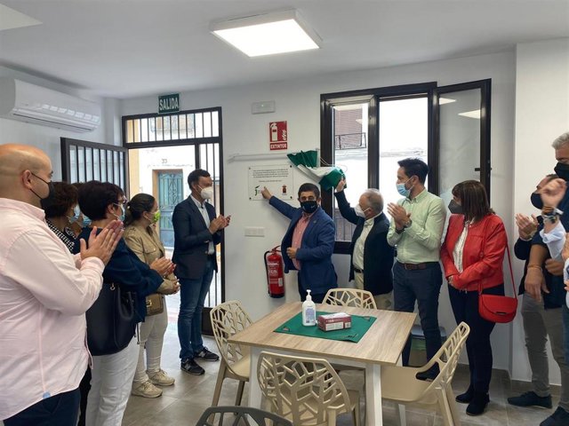 Inauguración del centro social Baceba.