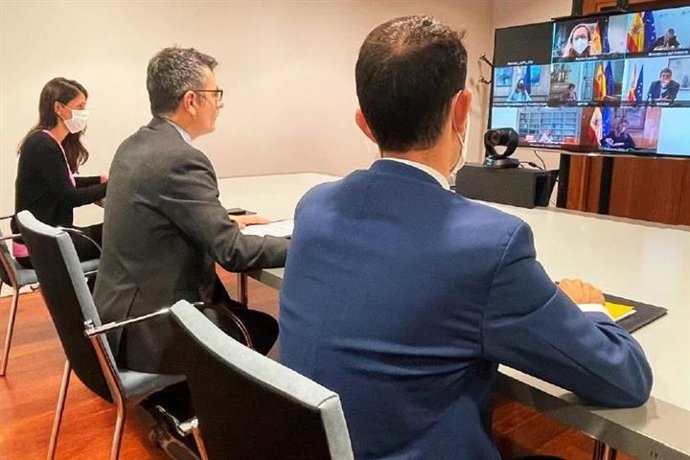 El ministro de la Presidencia, Relaciones con las Cortes y Memoria  Democrática, Félix Bolaños, preside la Comisión Interministerial para la ejecución del Plan Especial para la Reconstrucción de La Palma.