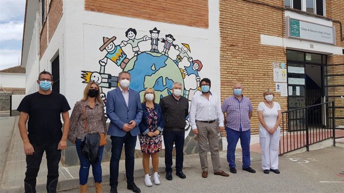 El delegado de Administración Local de Almería visita Fiñana.