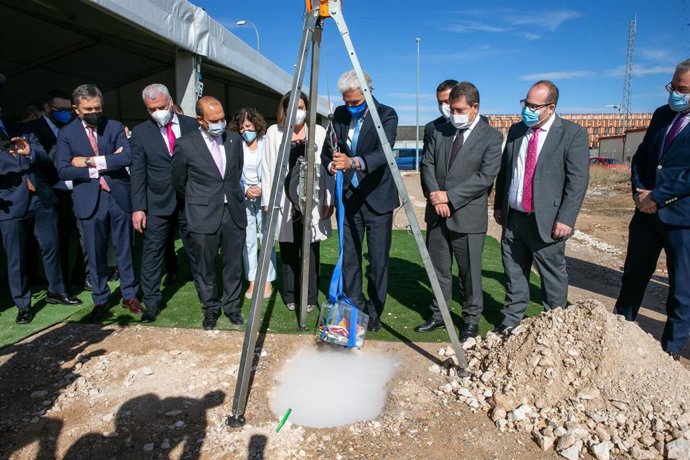 Primera piedra de Linde Gas en Torija (Guadalajara).