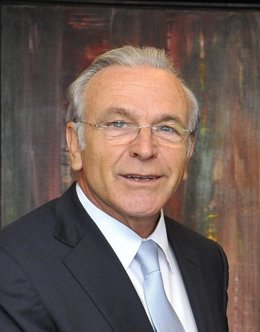 Archivo - El presidente de la Fundación Bancaria La Caixa, Isidro Fainé