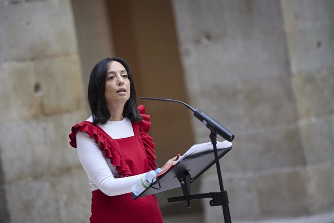 La delegada del Gobierno en Madrid, Mercedes González, responde en una rueda de prensa tras su primer encuentro institucional con la presidenta de la Comunidad de Madrid en la Real Casa de Correos, a 5 de octubre de 2021, en Madrid, (España). 