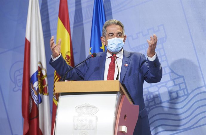 Archivo - El presidente de Cantabria, Miguel Ángel Revilla.