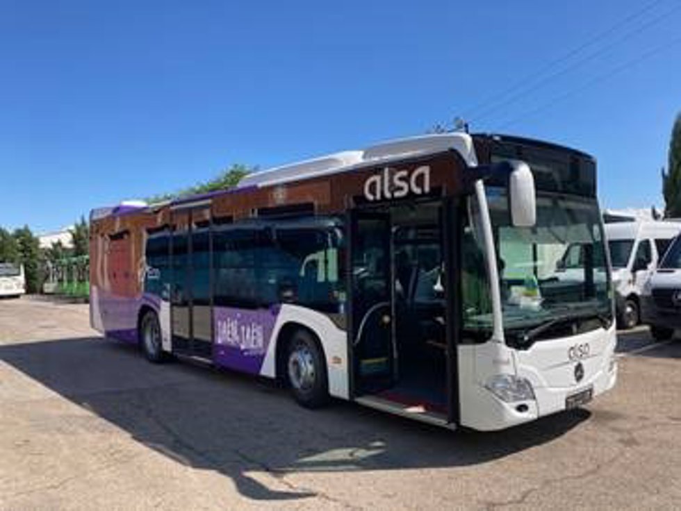 Imagen de los nuevos autobuses urbanos de Alsa que sustituirán a los de Castillo
