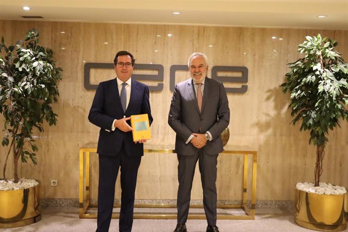 Presidente de CEOE, Antonio Garamendi y el presidente de Lefebvre, Juan Pujol