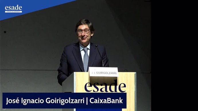 El presidente de CaixaBank, José Ignacio Goirigolzarri, durante su intervención.