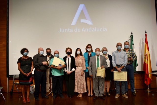 Entrega de premios del XIX Concurso de Relato Corto y Poesía para Personas Mayores.