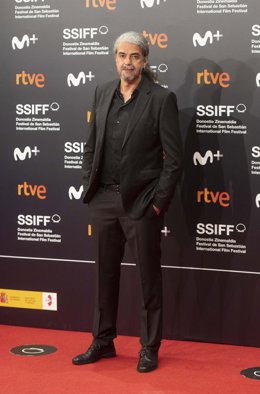 El director Fernando León posa durante la premiere de la película El buen patrón'