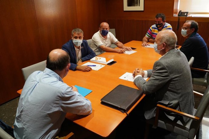 La reunión ha tenido lugar en las Cortes de Aragón.