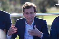 Almeida califica de "huida hacia adelante" el acuerdo de PSOE y UP para PGE porque "las previsiones han fallado"