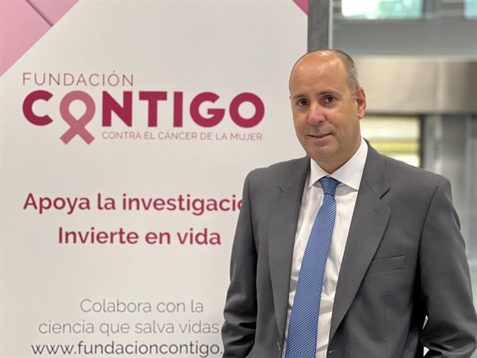 El doctor Javier Cortes, presidente Fundacion Contigo.