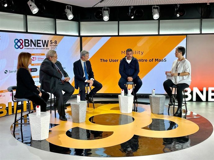 Ceo de Saba, Josep Martínez; ceo de Barcelona de Serveis Municipals (B:SM), Marta Labata; director general de Seat Mó, Lucas Casasnovas, director general de Desarrollo y Estrategia de Renfe, Manuel Villalante, en el BNEW