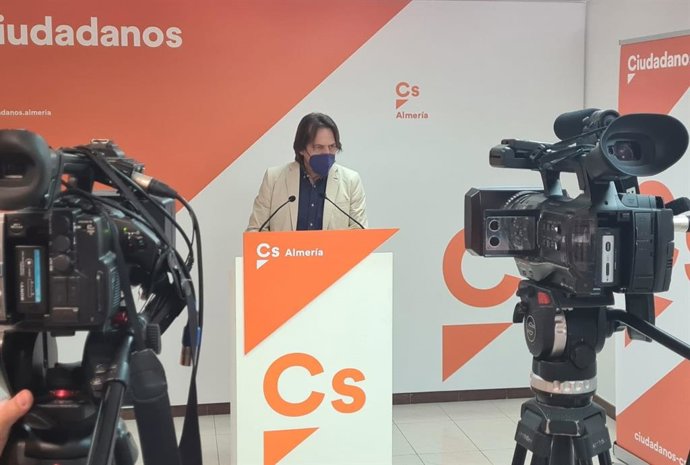 El coordinador de Cs en Almería, Rafael Burgos.