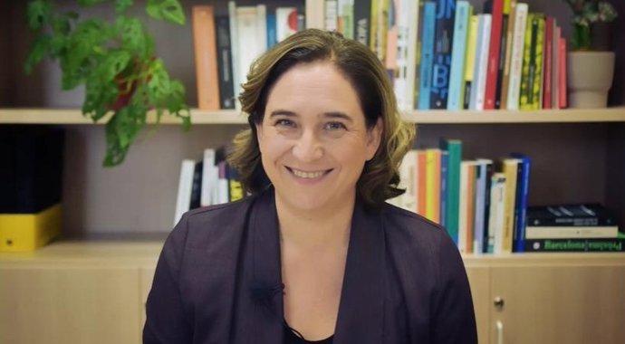 La alcaldesa de Barcelona, Ada Colau, en un vídeo publicado en redes sociales.