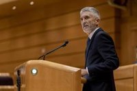 Marlaska afea Kitchen y el barco Piolín del 1-O al PP, que censura su "miserable gestión pitada por la Guardia Civil"