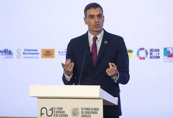 El presidente del Gobierno, Pedro Sánchez, interviene en la inauguración oficial del I Foro Urbano de España y el III Foro de Gobiernos Locales, a 5 de septiembre del 2021 en Sevilla (Andalucía) La primera edición del Foro Urbano de España se celebra de
