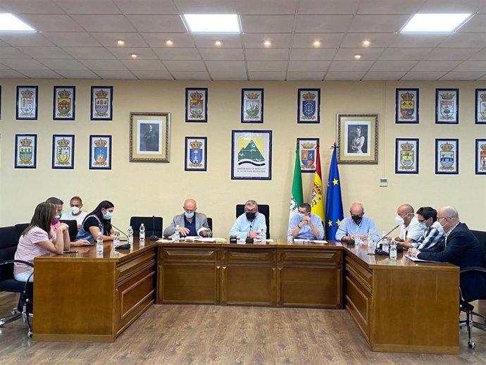 La Junta de la Mancomunidad Axarquía aprueba la creación de un Centro Municipal de Información de la Mujer